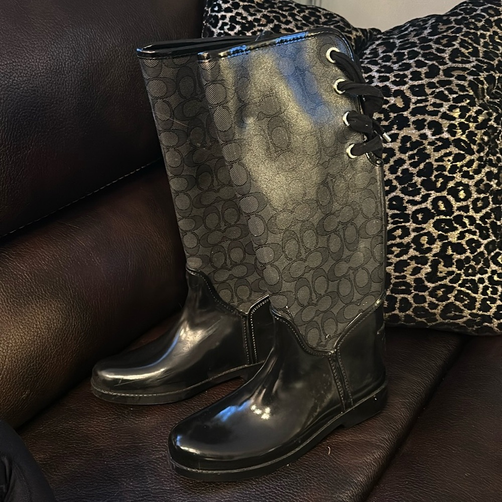Black Coach Rainboots